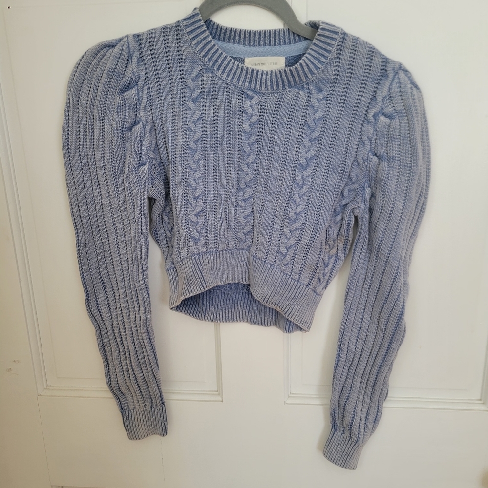 Urban Outfitters crop top sweater Sz S